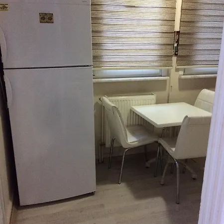 Zeytin Apart Bakirkoy