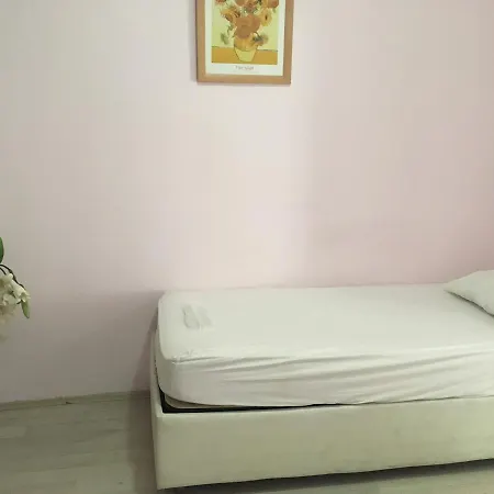 Zeytin Apart Bakirkoy